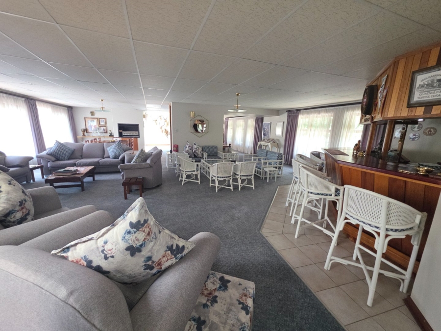 5 Bedroom Property for Sale in Secunda Mpumalanga