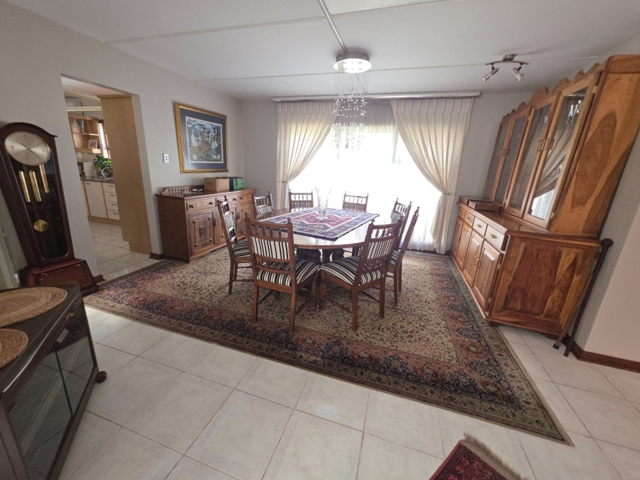 5 Bedroom Property for Sale in Secunda Mpumalanga