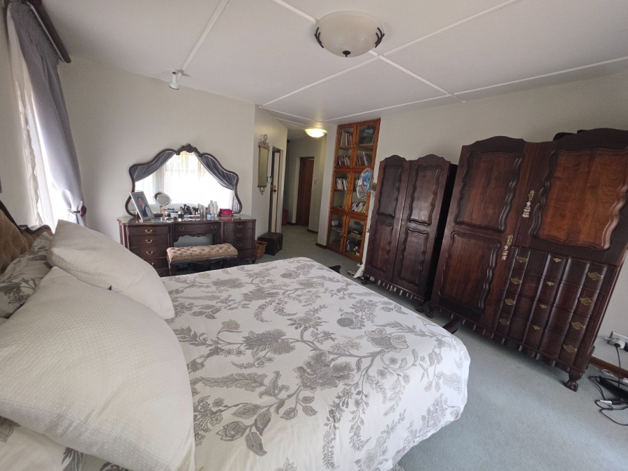 5 Bedroom Property for Sale in Secunda Mpumalanga