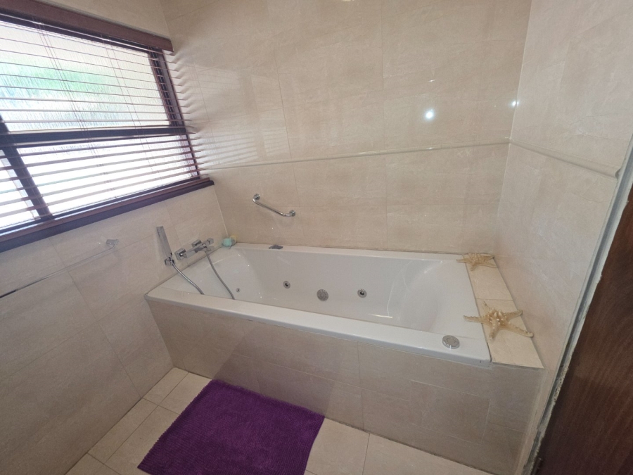 5 Bedroom Property for Sale in Secunda Mpumalanga