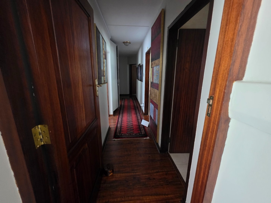 5 Bedroom Property for Sale in Secunda Mpumalanga