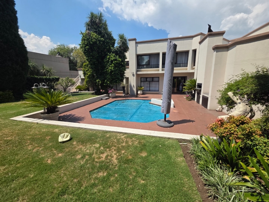 5 Bedroom Property for Sale in Secunda Mpumalanga