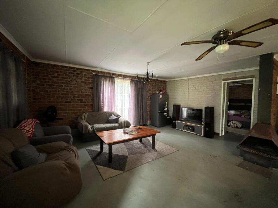 4 Bedroom Property for Sale in Standerton Mpumalanga