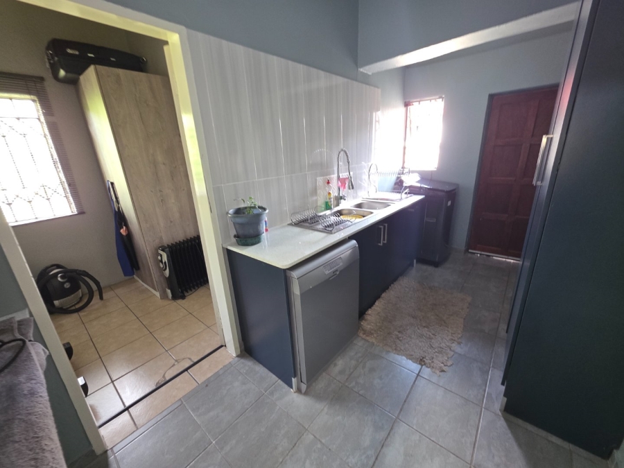 5 Bedroom Property for Sale in Secunda Mpumalanga