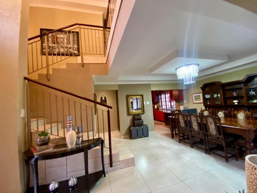 4 Bedroom Property for Sale in Stonehenge Ext 1 Mpumalanga