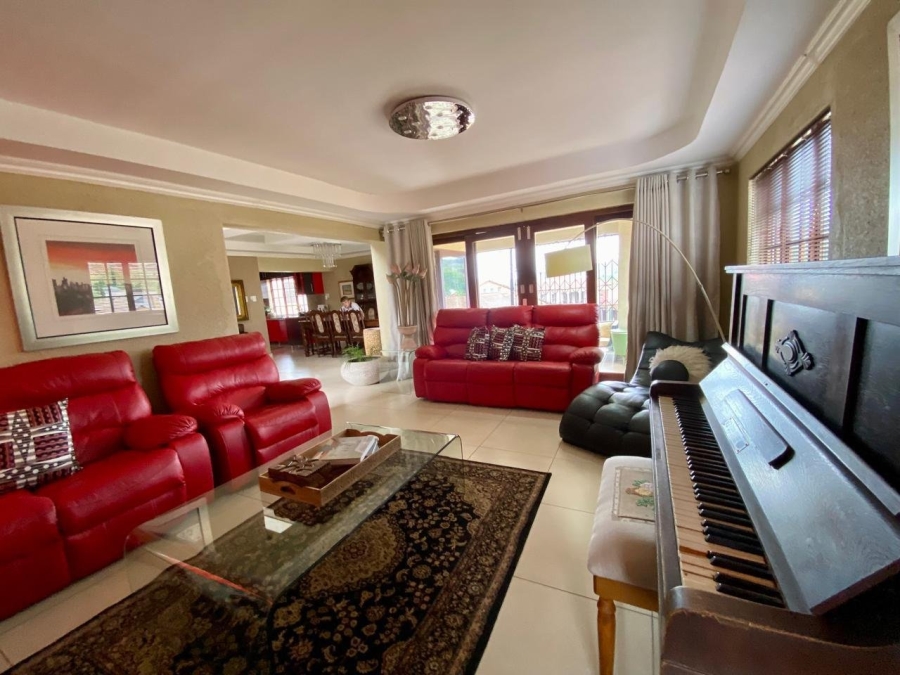 4 Bedroom Property for Sale in Stonehenge Ext 1 Mpumalanga