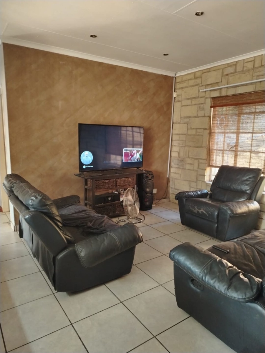 3 Bedroom Property for Sale in Reyno Ridge Mpumalanga