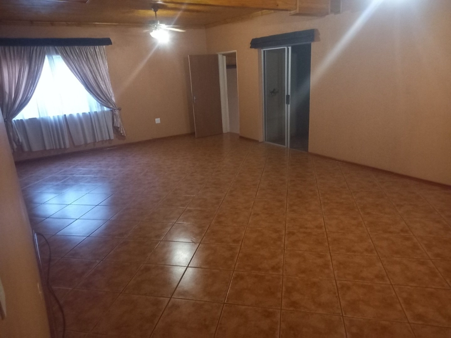 5 Bedroom Property for Sale in Cassim Park Mpumalanga