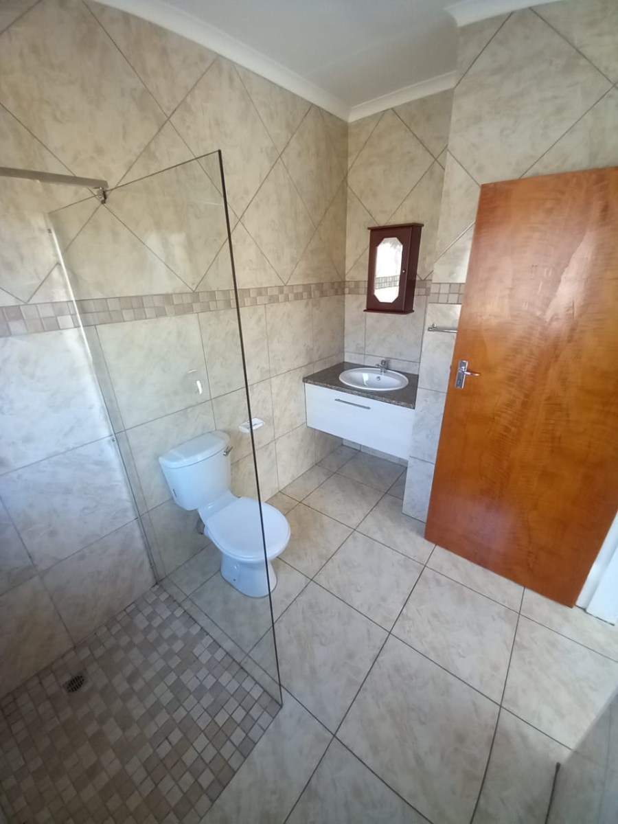 5 Bedroom Property for Sale in Cassim Park Mpumalanga