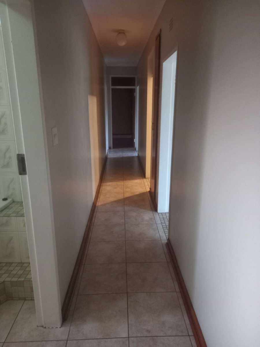 5 Bedroom Property for Sale in Cassim Park Mpumalanga