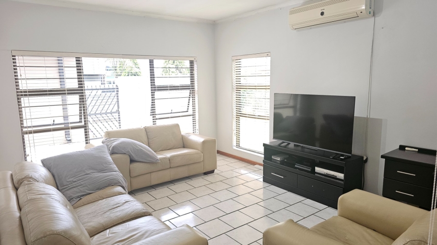 5 Bedroom Property for Sale in Trichardt Mpumalanga