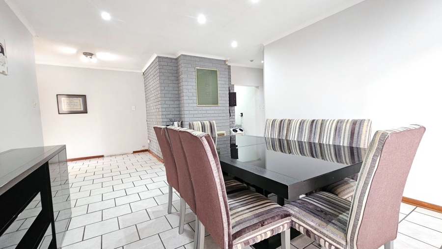 5 Bedroom Property for Sale in Trichardt Mpumalanga