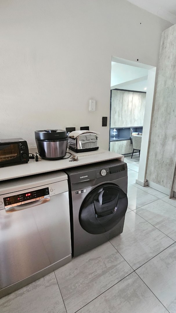 5 Bedroom Property for Sale in Trichardt Mpumalanga