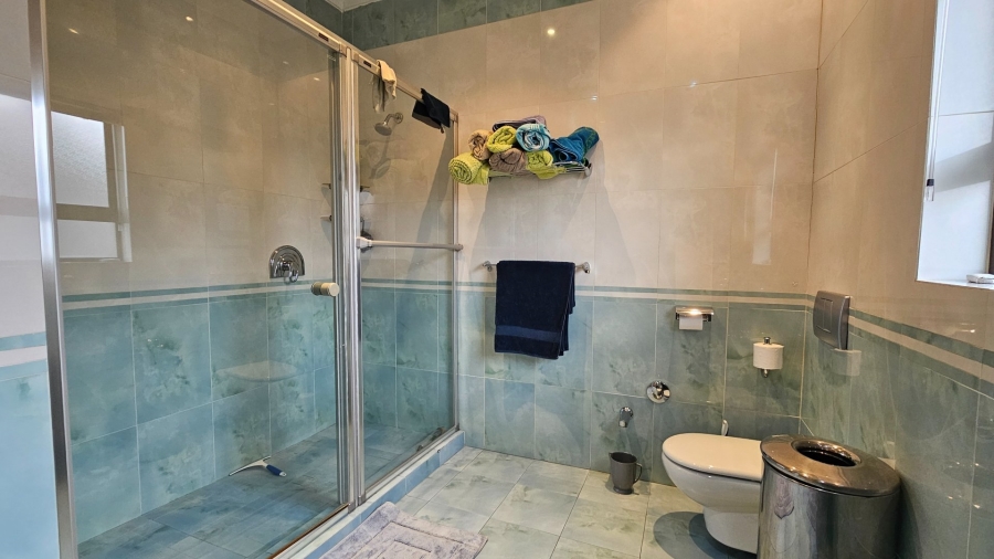 5 Bedroom Property for Sale in Trichardt Mpumalanga