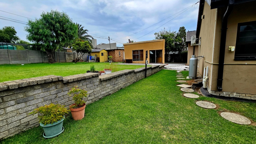 5 Bedroom Property for Sale in Trichardt Mpumalanga