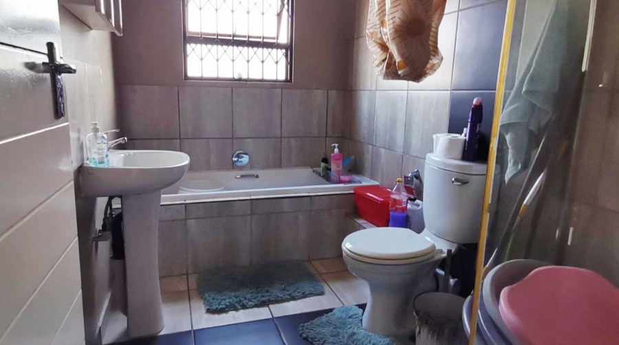2 Bedroom Property for Sale in Terra Nova Mpumalanga