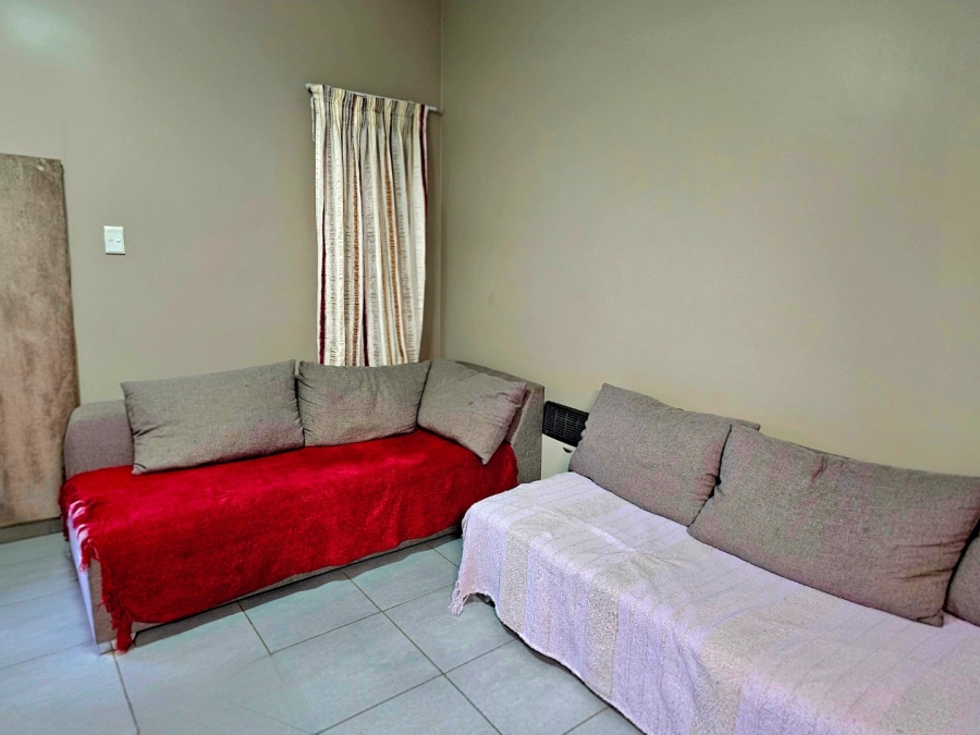 1 Bedroom Property for Sale in Terra Nova Mpumalanga