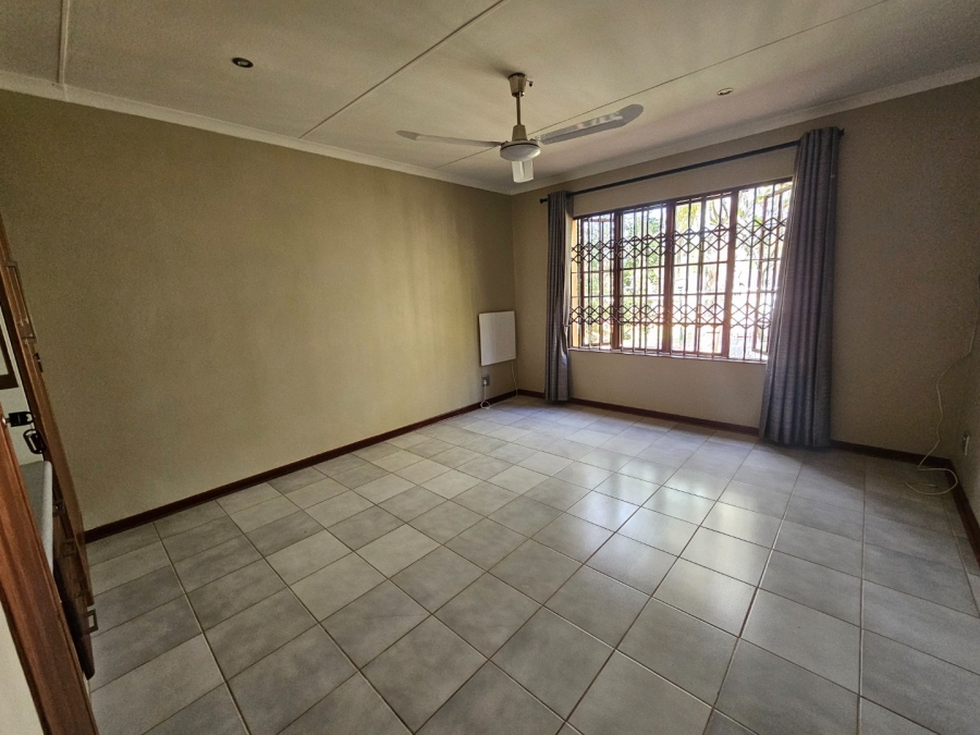 To Let  Bedroom Property for Rent in Nelspruit Ext 14 Mpumalanga