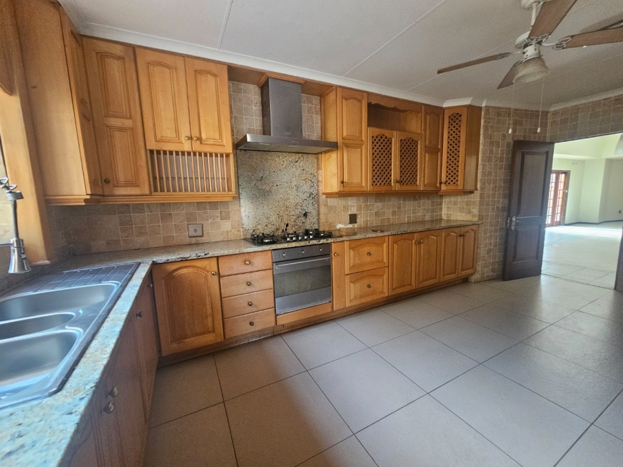 To Let  Bedroom Property for Rent in Nelspruit Ext 14 Mpumalanga