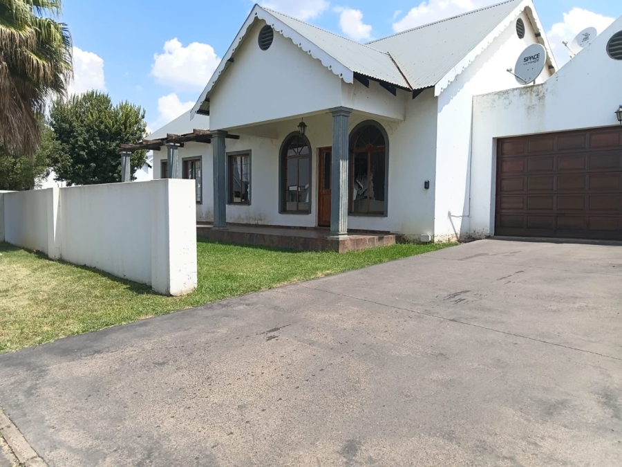 3 Bedroom Property for Sale in Hoeveld Park Mpumalanga