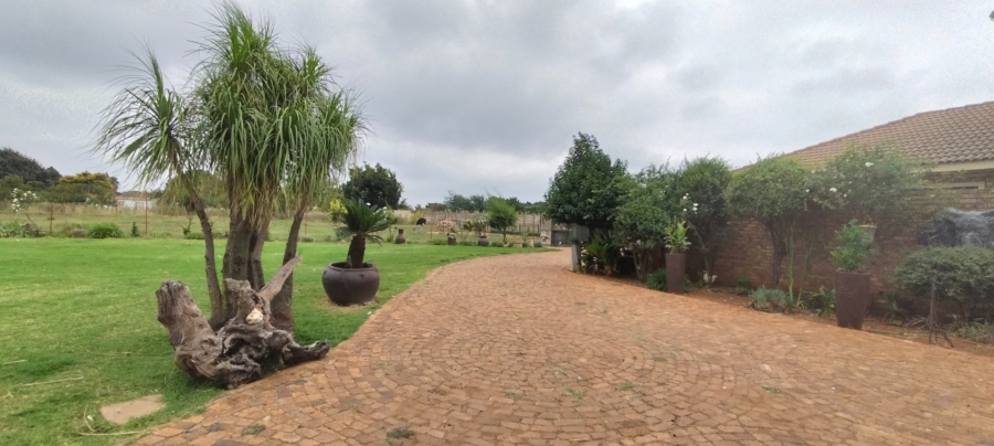 Commercial Property for Sale in Eloff A H Mpumalanga