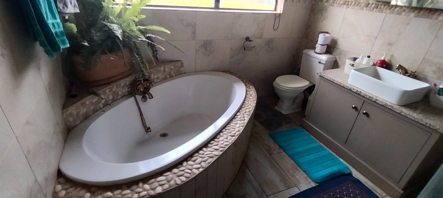 Commercial Property for Sale in Eloff A H Mpumalanga