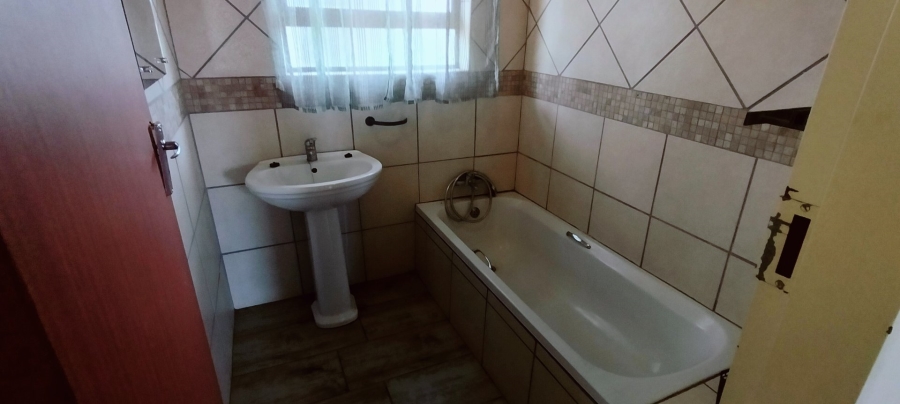 Commercial Property for Sale in Eloff A H Mpumalanga