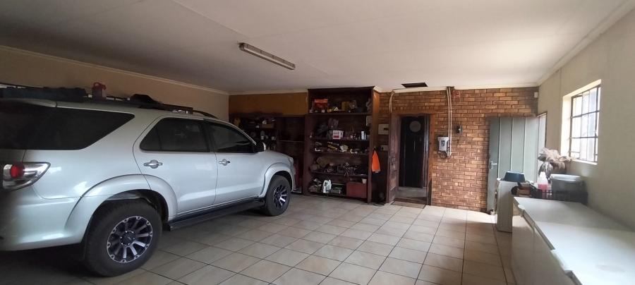 Commercial Property for Sale in Eloff A H Mpumalanga