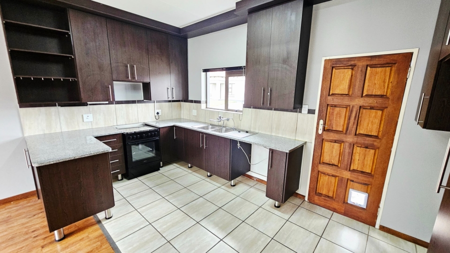 3 Bedroom Property for Sale in Terra Nova Mpumalanga
