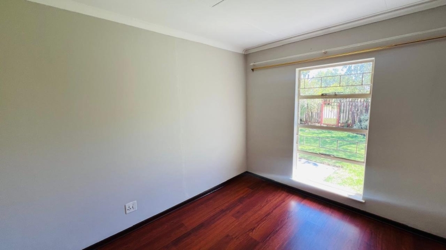 3 Bedroom Property for Sale in Cosmosrand Mpumalanga