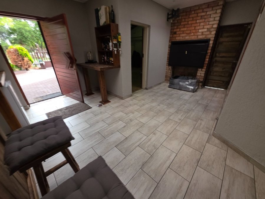 5 Bedroom Property for Sale in Secunda Mpumalanga