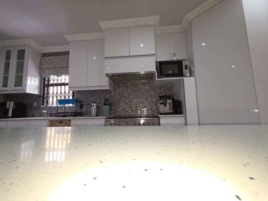 5 Bedroom Property for Sale in Secunda Mpumalanga