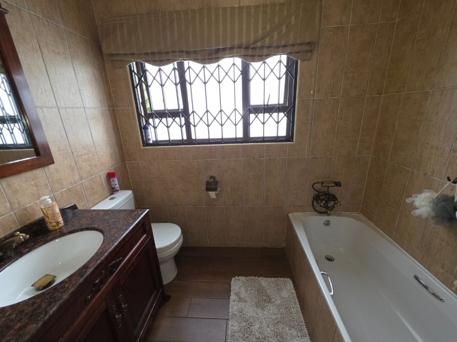 5 Bedroom Property for Sale in Secunda Mpumalanga