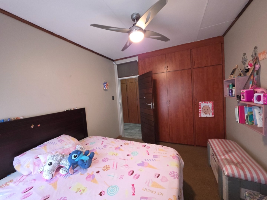 5 Bedroom Property for Sale in Secunda Mpumalanga