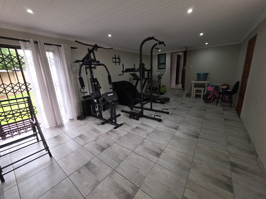 5 Bedroom Property for Sale in Secunda Mpumalanga