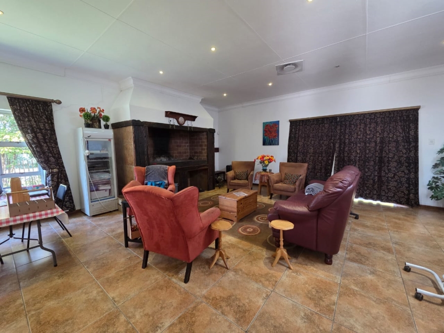 7 Bedroom Property for Sale in Standerton Mpumalanga