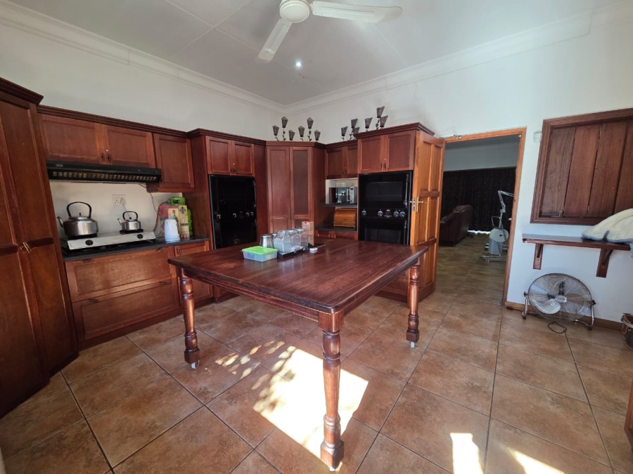 7 Bedroom Property for Sale in Standerton Mpumalanga