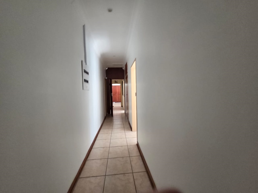 7 Bedroom Property for Sale in Standerton Mpumalanga