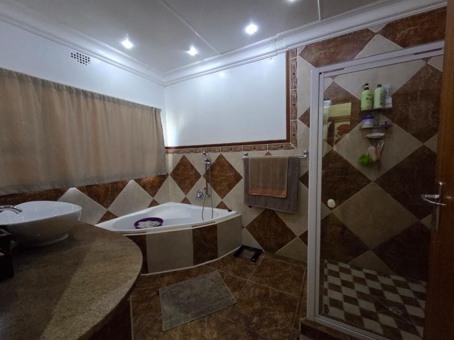 7 Bedroom Property for Sale in Standerton Mpumalanga