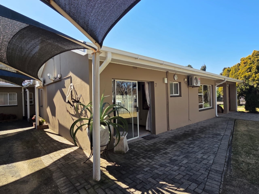 7 Bedroom Property for Sale in Standerton Mpumalanga