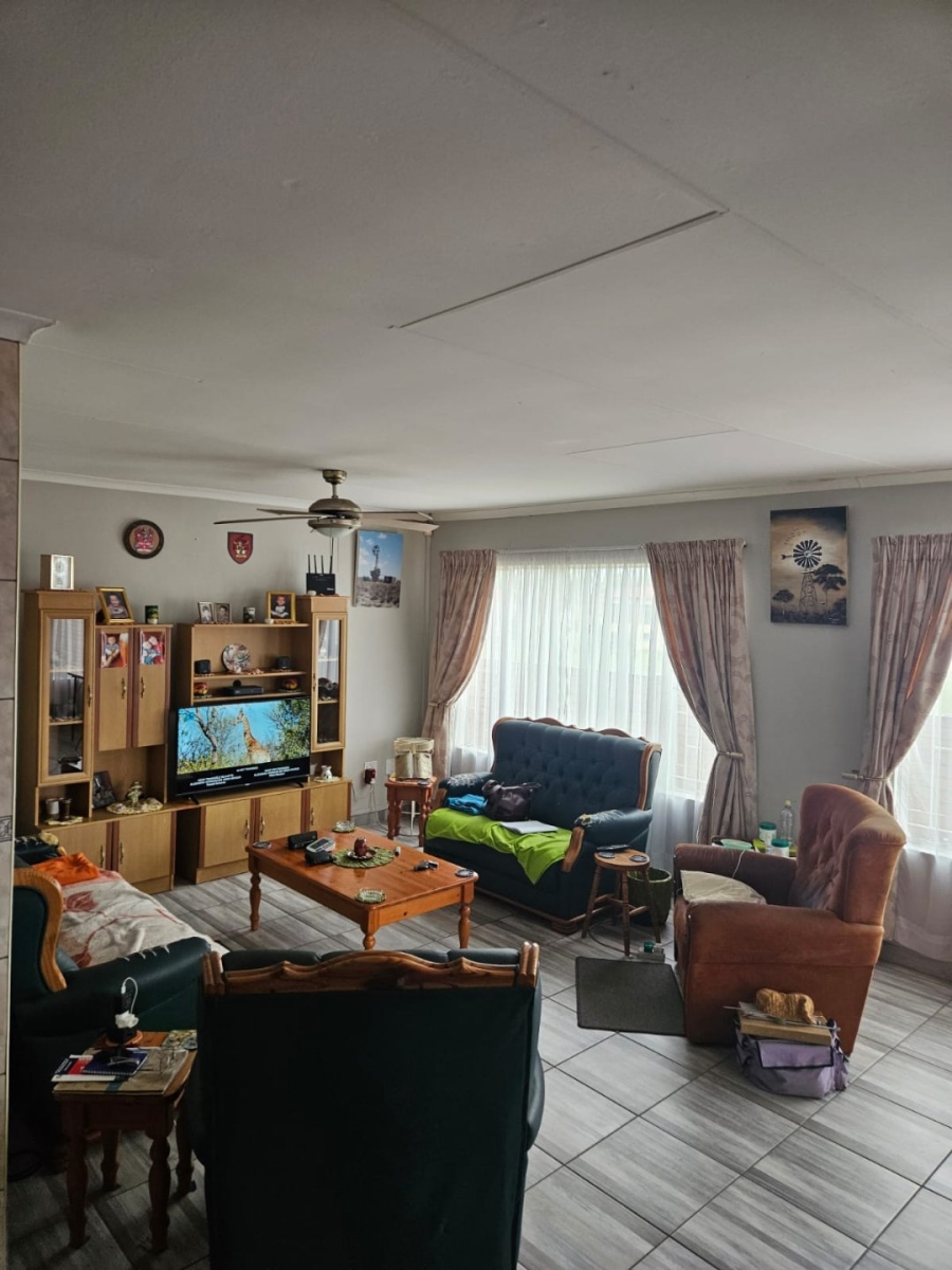 3 Bedroom Property for Sale in Reyno Ridge Mpumalanga