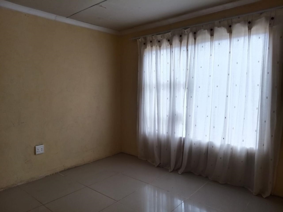 To Let 2 Bedroom Property for Rent in Mashishing Mpumalanga