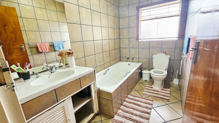 4 Bedroom Property for Sale in Secunda Mpumalanga