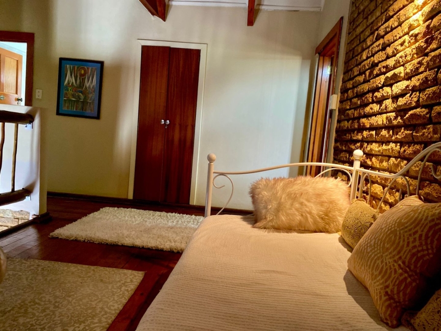 5 Bedroom Property for Sale in Ben Fleur Mpumalanga