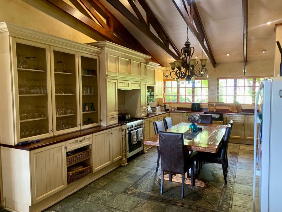 5 Bedroom Property for Sale in Ben Fleur Mpumalanga