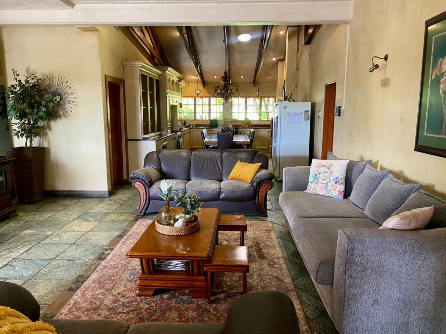 5 Bedroom Property for Sale in Ben Fleur Mpumalanga