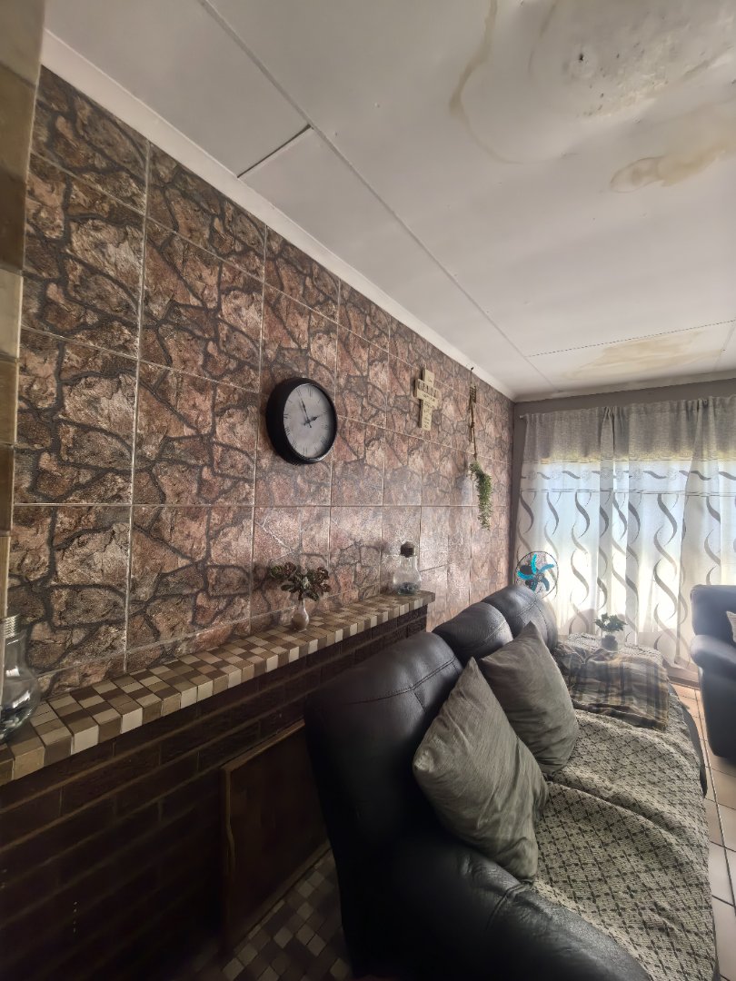 3 Bedroom Property for Sale in Witbank Ext 10 Mpumalanga