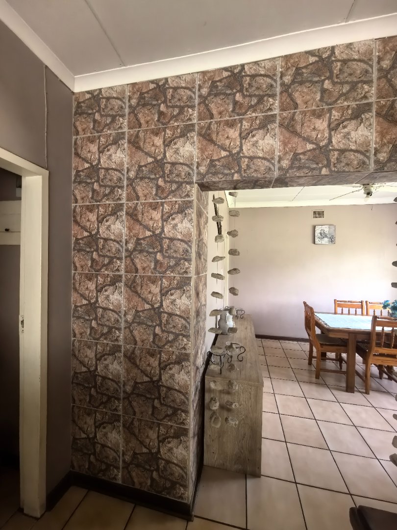 3 Bedroom Property for Sale in Witbank Ext 10 Mpumalanga