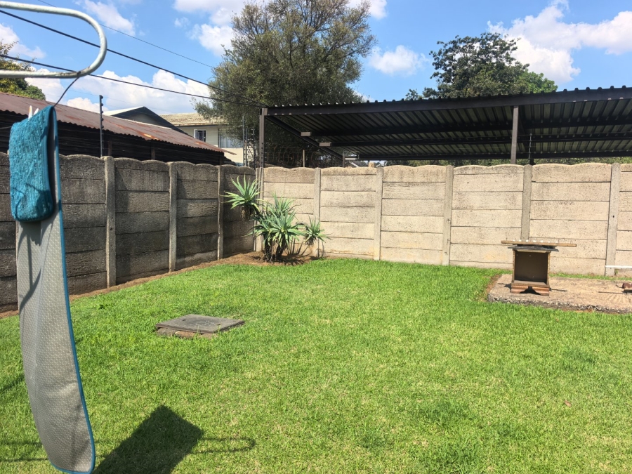 3 Bedroom Property for Sale in Witbank Ext 10 Mpumalanga