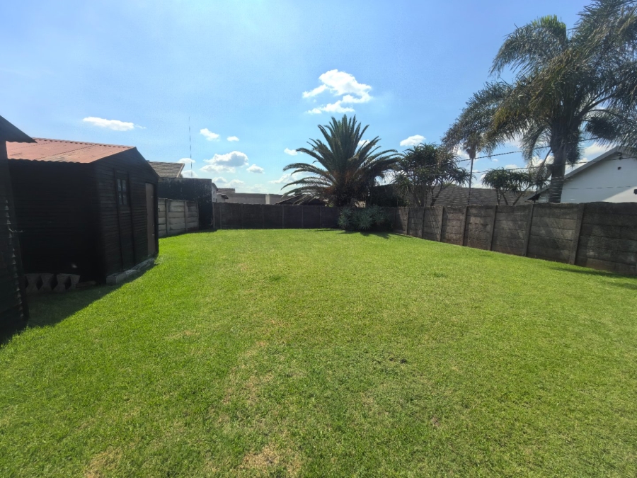 3 Bedroom Property for Sale in Witbank Ext 10 Mpumalanga